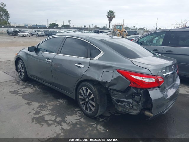 Nissan Altima 2.5 Sv 2017 1N4AL3AP0HC193646 Image 3