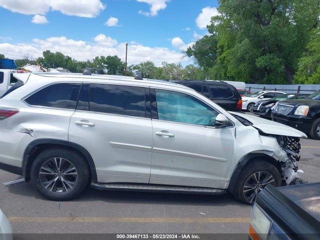 Toyota Highlander Xle V6 2016 5TDJKRFH3GS347734 Image 13