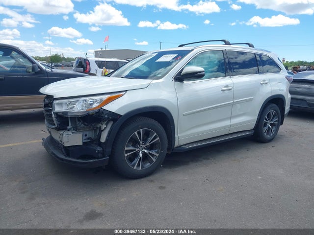 Toyota Highlander Xle V6 2016 5TDJKRFH3GS347734 Image 2