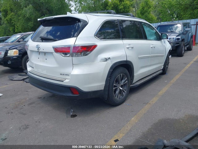 Toyota Highlander Xle V6 2016 5TDJKRFH3GS347734 Image 4