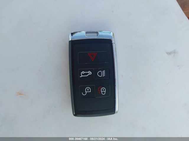SALEJ7RX7M2050716 Land Rover Defender 110 S