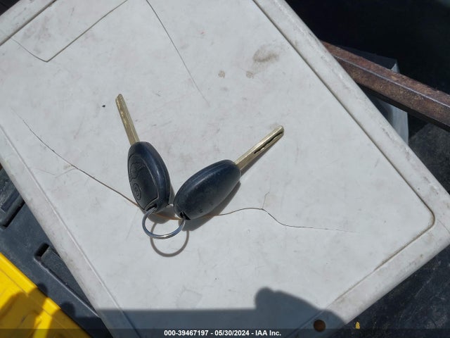 2004 MINI COOPER S WMWRE33414TD87719 Photo 10