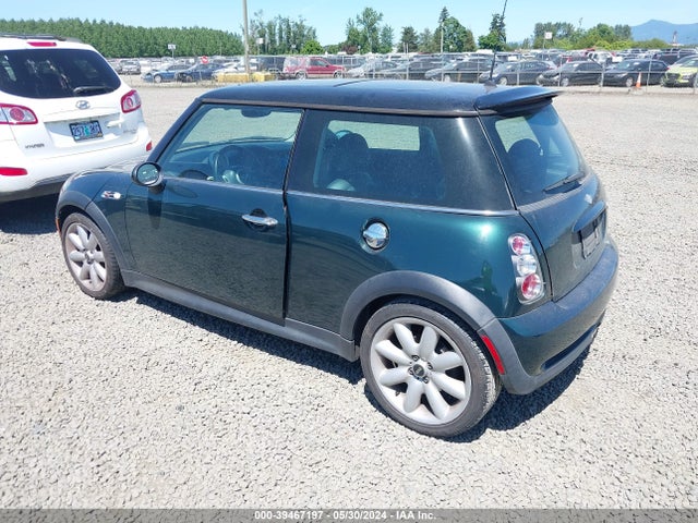 2004 MINI COOPER S WMWRE33414TD87719 Photo 2