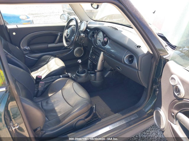 2004 MINI COOPER S WMWRE33414TD87719 Photo 4