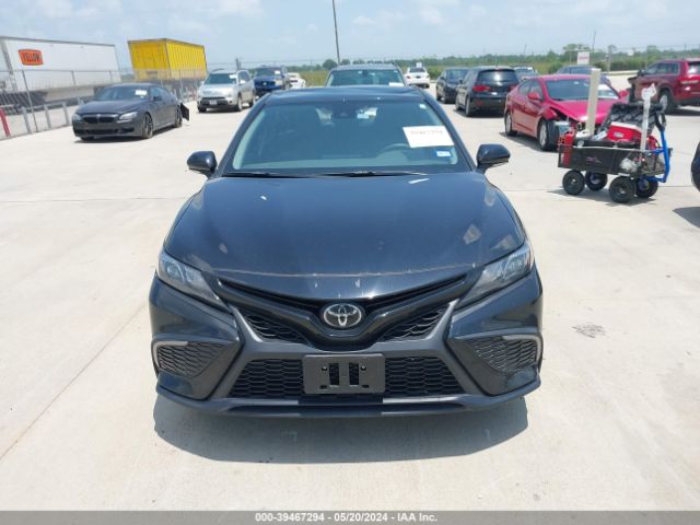 4T1G11AK2RU847072 Toyota CAMRY SE