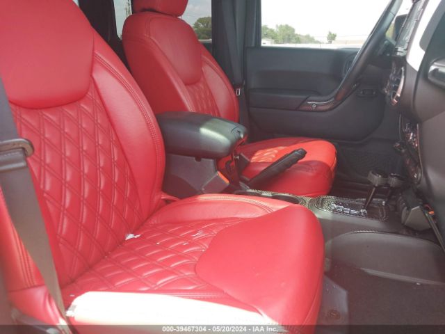 1C4BJWFG7GL215879 Jeep Wrangler Unlimited Rubicon