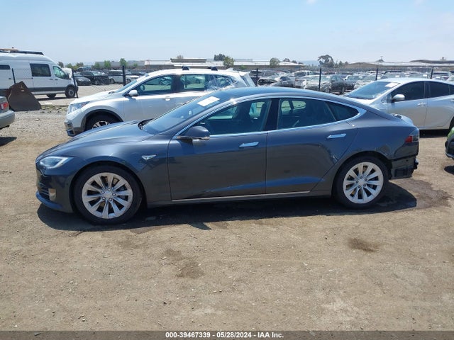 Tesla Model S 60/70/75/85 2016 5YJSA1E11GF157030 Image 15