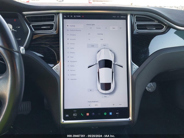 Tesla Model S 60/70/75/85 2016 5YJSA1E11GF160042 Image 18