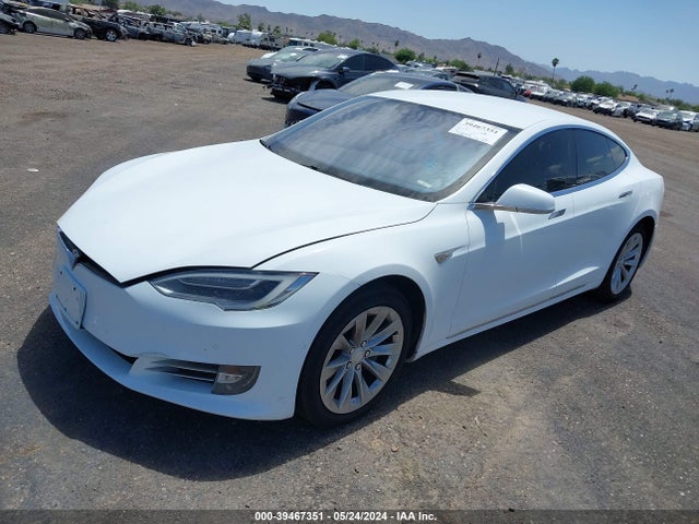 Tesla Model S 60/70/75/85 2016 5YJSA1E11GF160042 Image 2