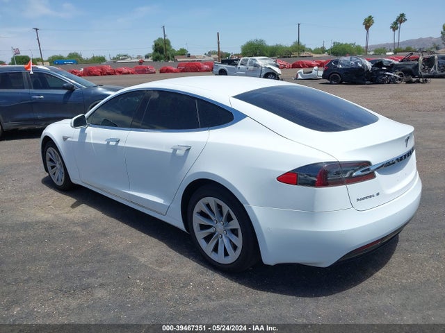 Tesla Model S 60/70/75/85 2016 5YJSA1E11GF160042 Image 3