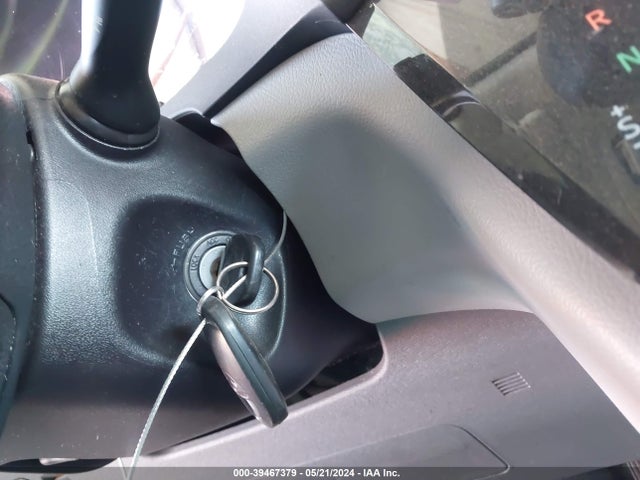 Toyota Sienna Le 8 Passenger 2018 5TDKZ3DC7JS902065 Image 11