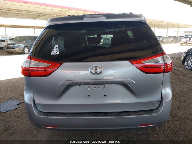 Toyota Sienna Le 8 Passenger 2018 5TDKZ3DC7JS902065 Image 16