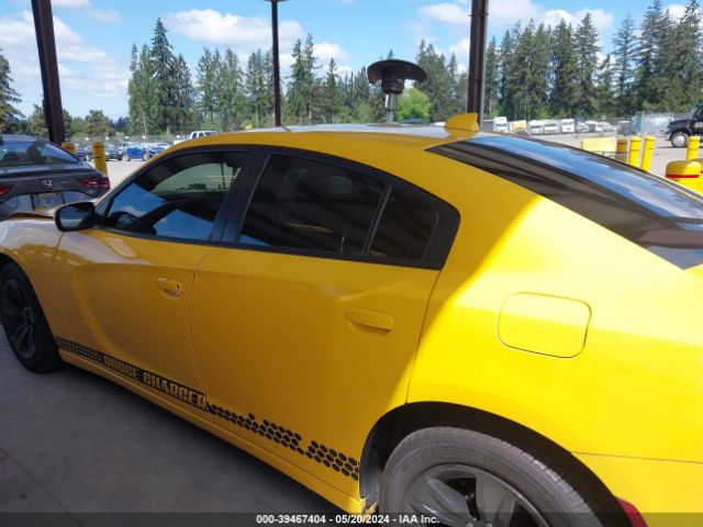 2C3CDXHG7JH156534 Dodge Charger Sxt Plus Rwd