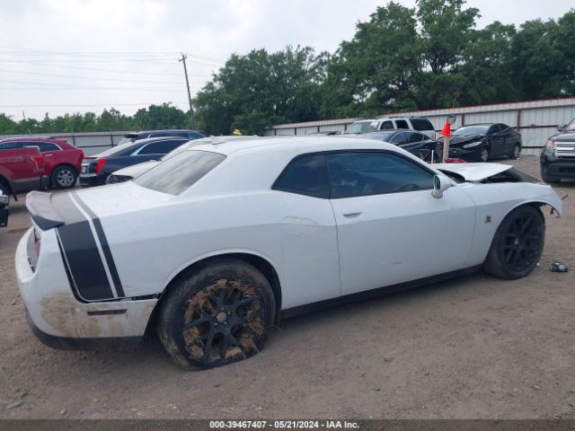 2C3CDZFJ8FH739700 Dodge Challenger R/t Scat Pack
