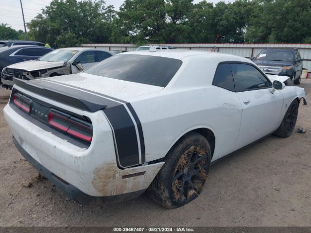 2C3CDZFJ8FH739700 Dodge Challenger R/t Scat Pack