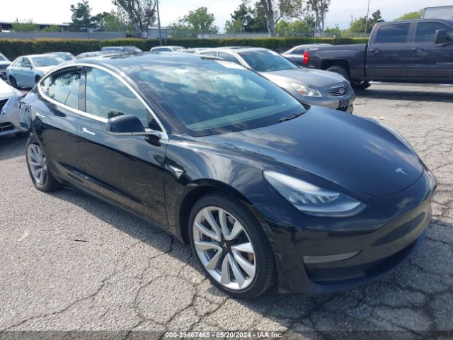 Продаж на аукціоні авто 2019 Tesla Model 3 Long Range/performance, vin: 5YJ3E1EB8KF388680, номер лоту: 39467465
