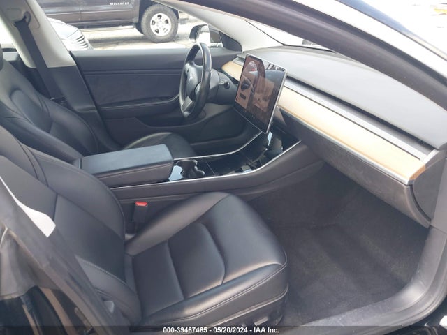 Tesla Model 3 Long Range/performance 2019 5YJ3E1EB8KF388680 Image 5