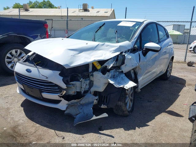 Ford FIESTA SE 2019 3FADP4EJ1KM105951 Image 2