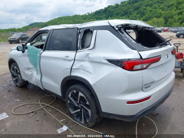 2022 MITSUBISHI OUTLANDER JA4J4TA81NZ039708 Photo 2