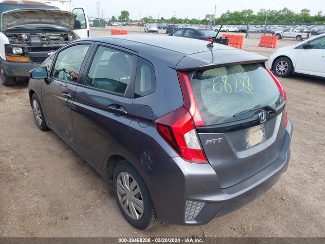 Honda FIT LX 2015 3HGGK5H52FM722888 Image 3