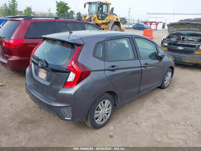 Honda FIT LX 2015 3HGGK5H52FM722888 Image 4