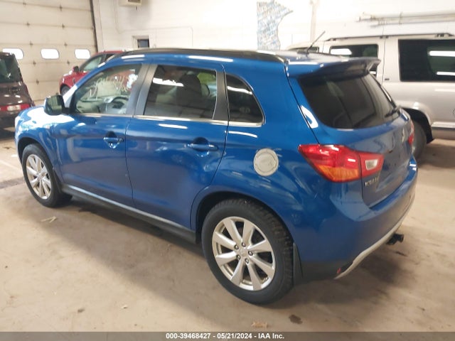 4A4AR4AU8FE011805 Mitsubishi Outlander Sport Se