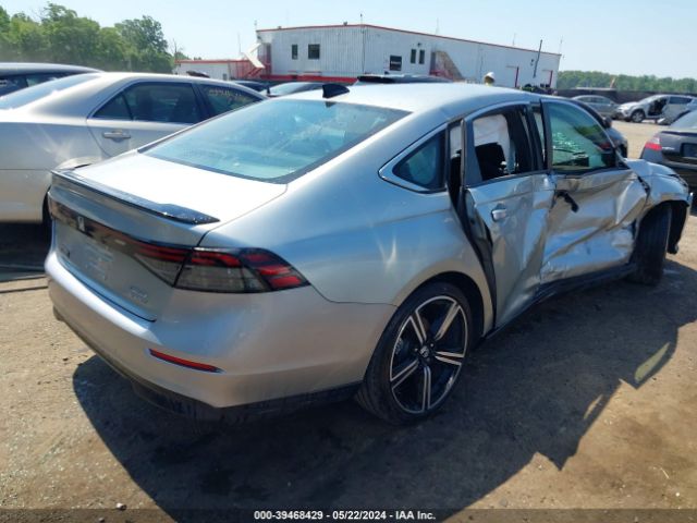 1HGCY2F52RA009201 Honda Accord Hybrid Sport