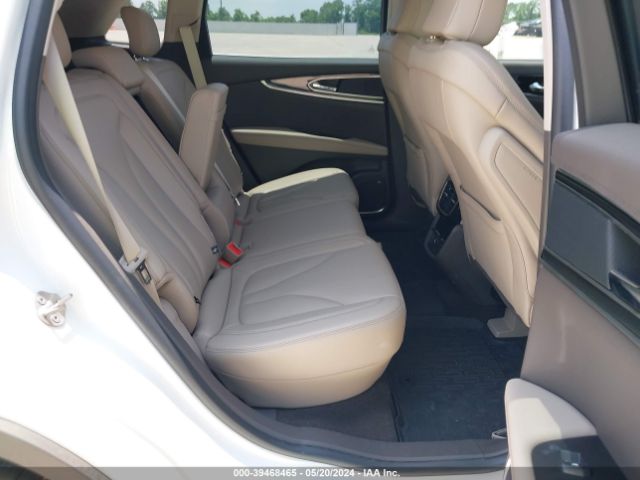 2LMPJ6J99NBL02789 Lincoln Nautilus Standard