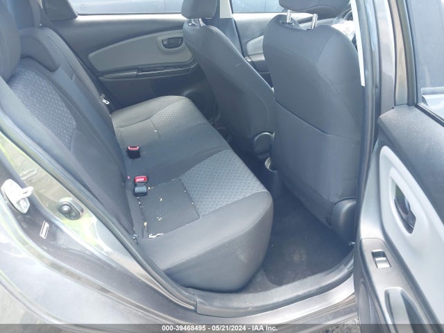 VNKKTUD39FA044942 Toyota YARIS L