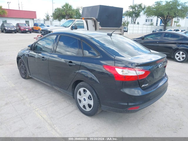 Ford FOCUS SE 2014 1FADP3F24EL381113 Image 3