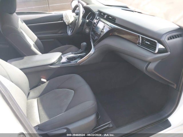 Toyota CAMRY LE 2020 4T1C11AK5LU333366 Image 5