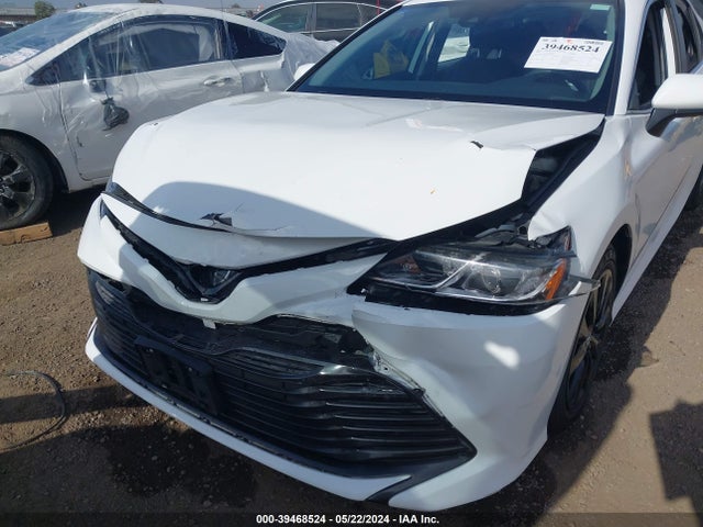 Toyota CAMRY LE 2020 4T1C11AK5LU333366 Image 6