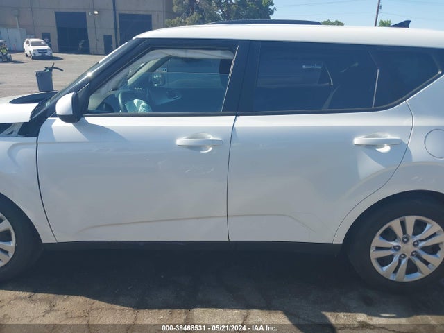 KIA SOUL LX 2023 KNDJ23AU8P7877869 Image 14