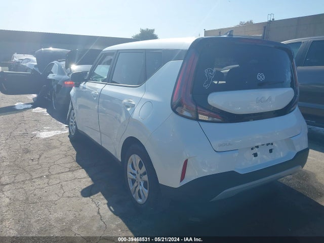 KIA SOUL LX 2023 KNDJ23AU8P7877869 Image 3