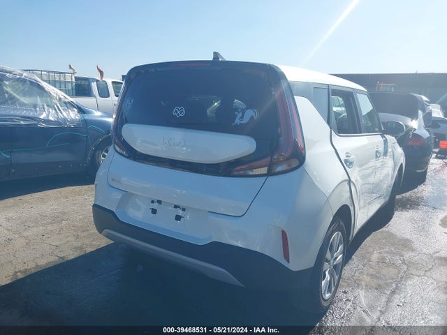 KIA SOUL LX 2023 KNDJ23AU8P7877869 Image 4
