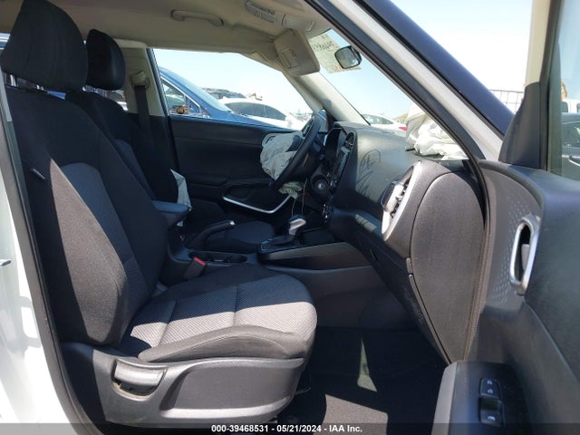 KIA SOUL LX 2023 KNDJ23AU8P7877869 Image 5