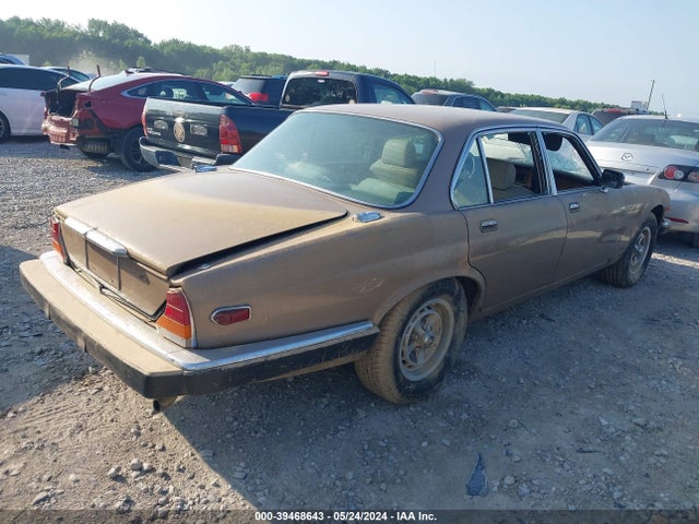1985 JAGUAR XJ6 SAJAY1347FC412569 Photo 3