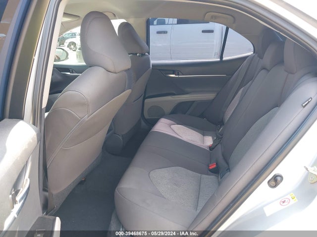 Toyota CAMRY LE 2018 4T1B11HK3JU129776 Image 8
