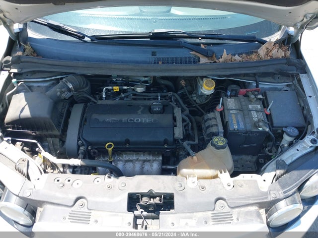 Chevrolet Sonic Lt Auto 2014 1G1JC5SH2E4190470 Image 10