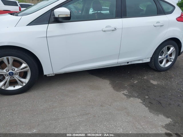 Ford FOCUS SE 2014 1FADP3K27EL119494 Image 12