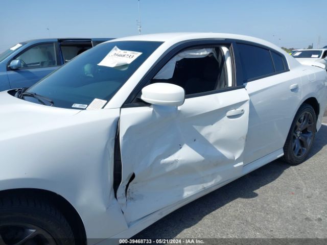 2C3CDXHG2KH671197 Dodge Charger Gt Rwd