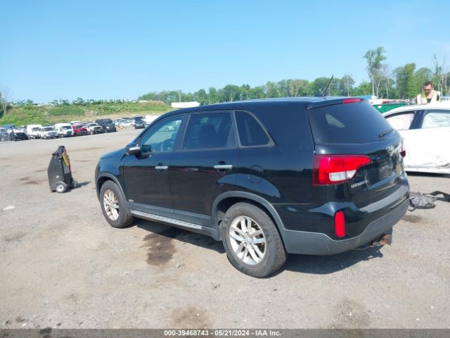 5XYKTCA63FG614211 KIA SORENTO LX