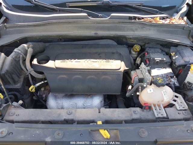 Jeep Renegade Latitude 2015 ZACCJABT0FPB59411 Image 10