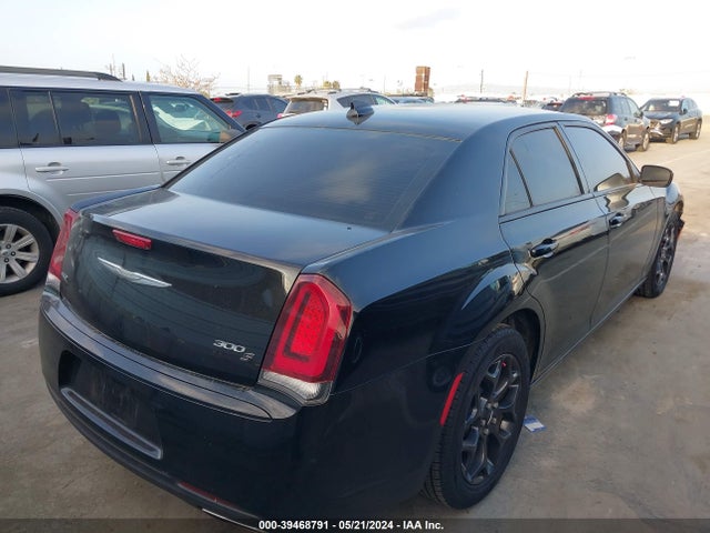 2C3CCAGG3KH569747 Chrysler 300 300s Awd