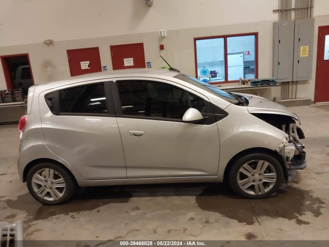 Chevrolet Spark 1lt Cvt 2015 KL8CD6S99FC742087 Image 14