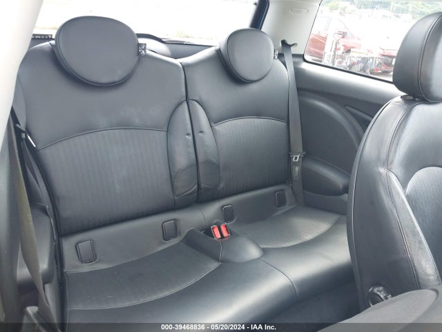 2007 MINI COOPER S WMWMF73517TL86305 Photo 7