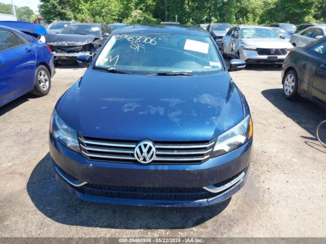 1VWAT7A39FC049330 Volkswagen Passat 1.8t Wolfsburg Edition