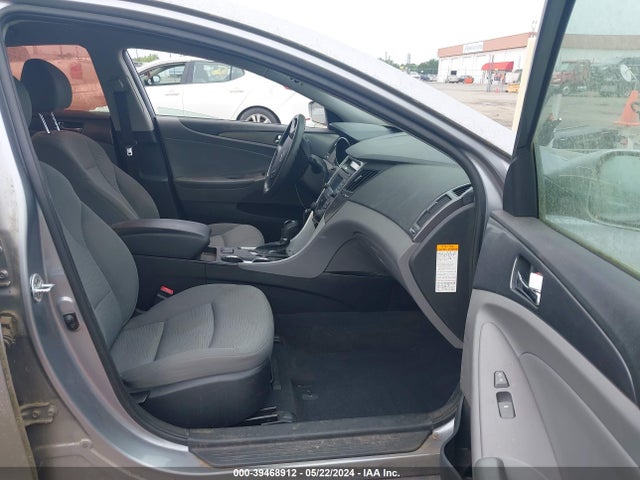 Hyundai SONATA HYBRID 2015 KMHEC4A48FA130693 Image 5
