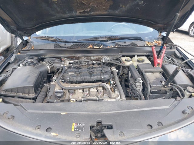 Chevrolet IMPALA 1LT 2017 2G1105S35H9112506 Image 10
