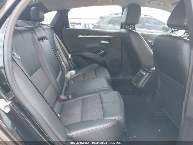 Chevrolet IMPALA 1LT 2017 2G1105S35H9112506 Image 8